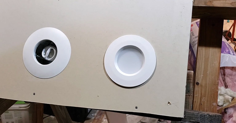 Can vs Canless Recessed Light