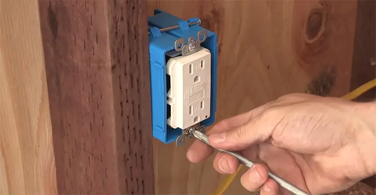 Installing a GFCI Outlet