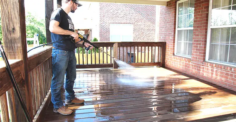 Prepare an Old Deck for Painting