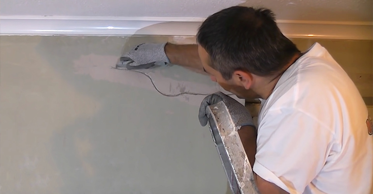 How To Repair Plaster Cracks