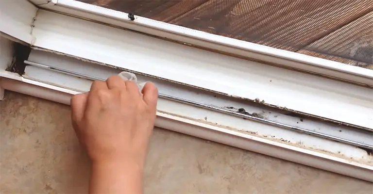How to Clean Dirty Door Track
