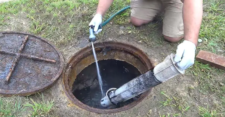 How to take Care of a Nearly Old Septic Tank