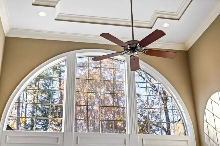 Ceiling Fan Shakes: Causes, Solutions, and Tips