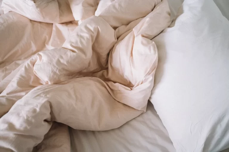 Types of Comforters: A Comprehensive Guide to Cozy Nights