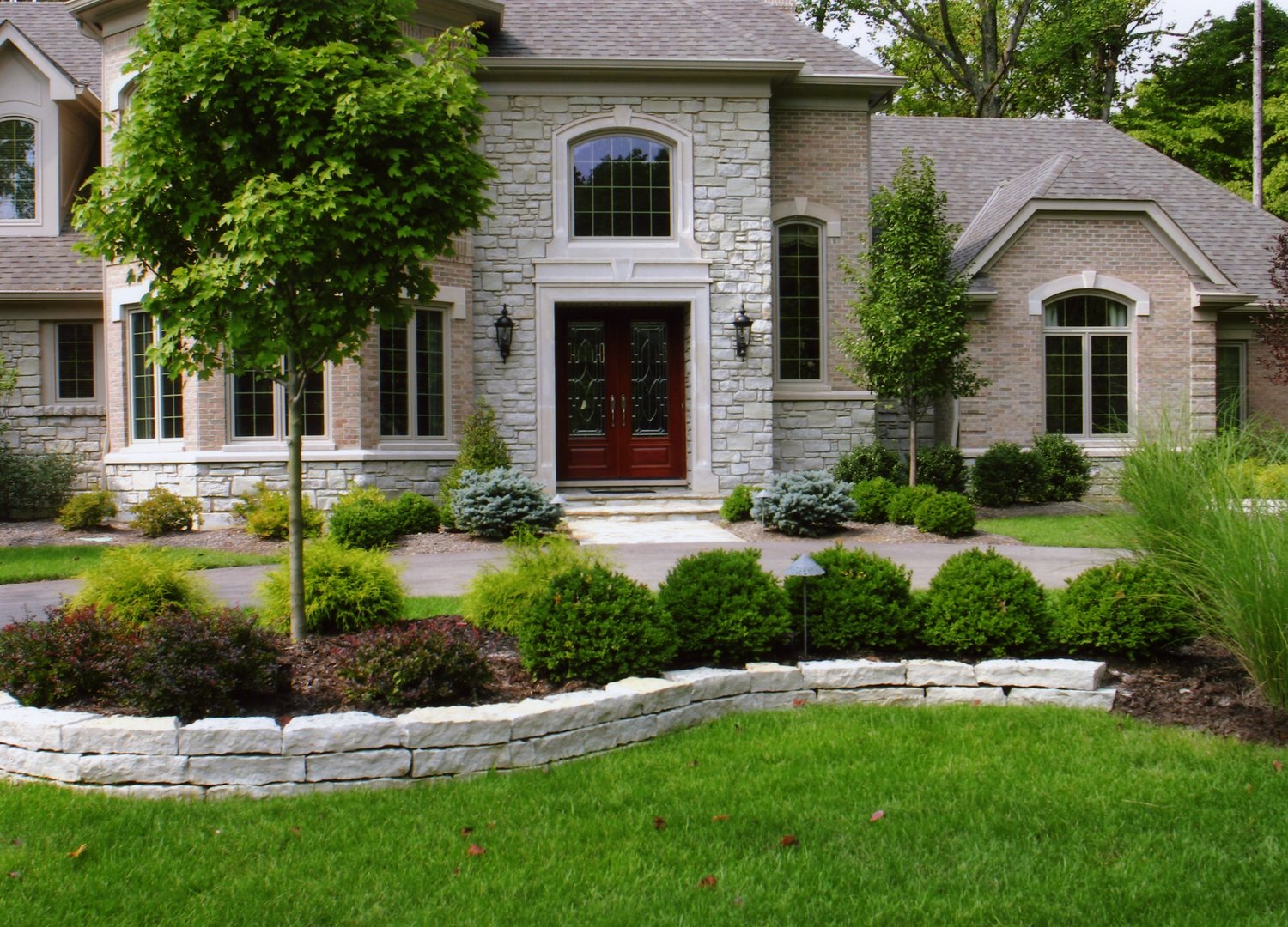 house Eight Foolproof Ideas to Boost the Curb Appeal of Your Home