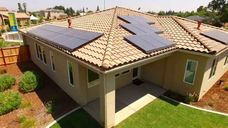 Integrating Solar Panels into Modern Home Design: A Sustainable Approach