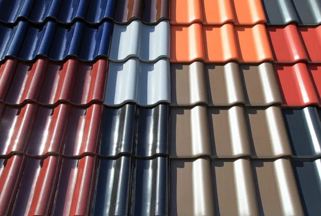 metal roof vs shingles 1 Metal Roof vs Shingles: Which is the Better Choice?