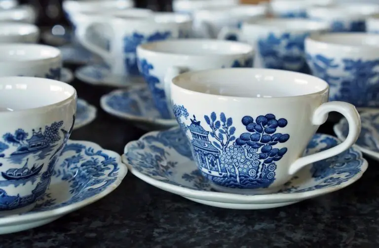 Porcelain vs Ceramic: Making the Right Choice